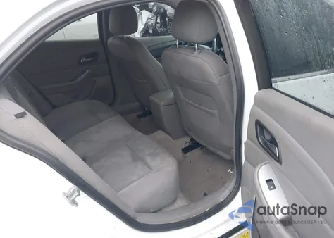 2015 Chevrolet Malibu Ls z USA, uszkodzony, nr VIN 1G11B5SL5FF222728